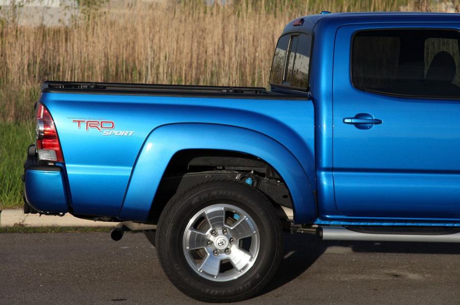  Toyota Tacoma 4x2 PreRunner 2010 года  (фото 44 из 46)